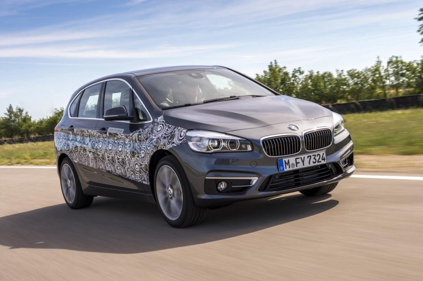 BMW 2-Series Active Tourer 2012
