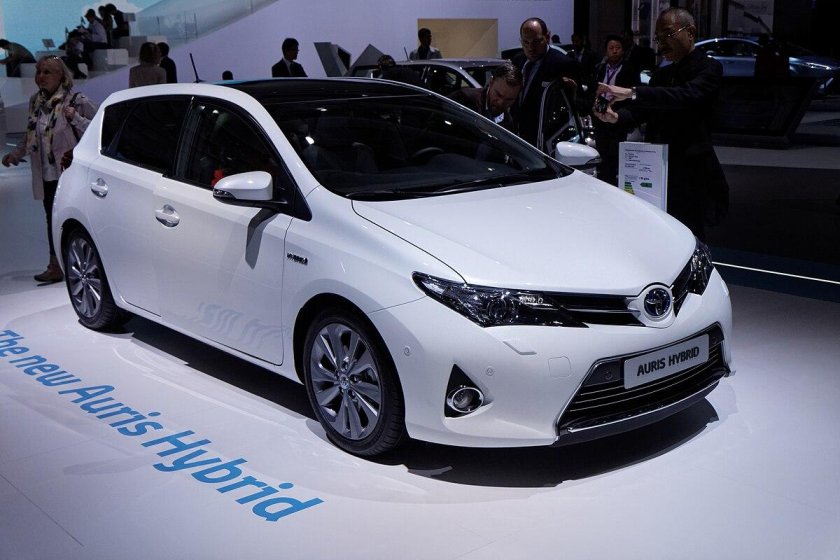 Toyota Auris Hybrid
