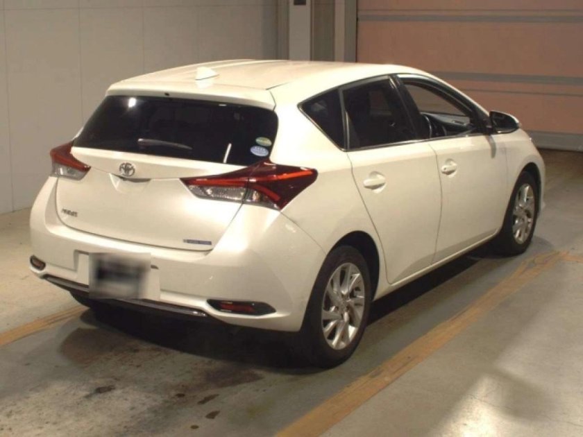 Toyota auris 2016