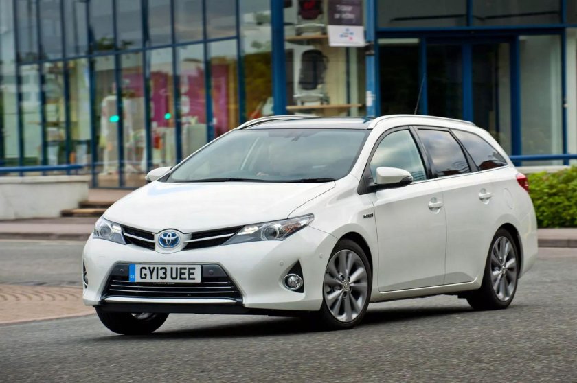 2013 Toyota Auris Touring