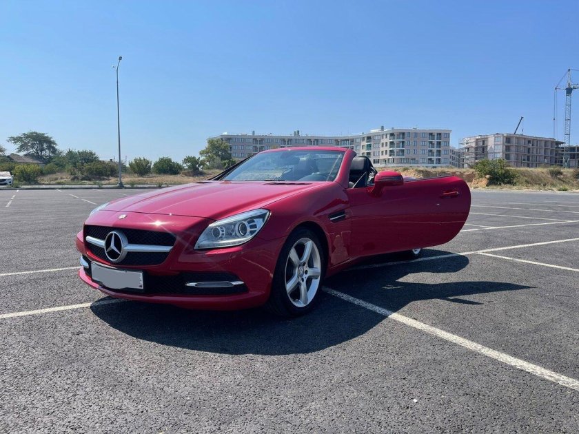 Мерседес СЛК 200