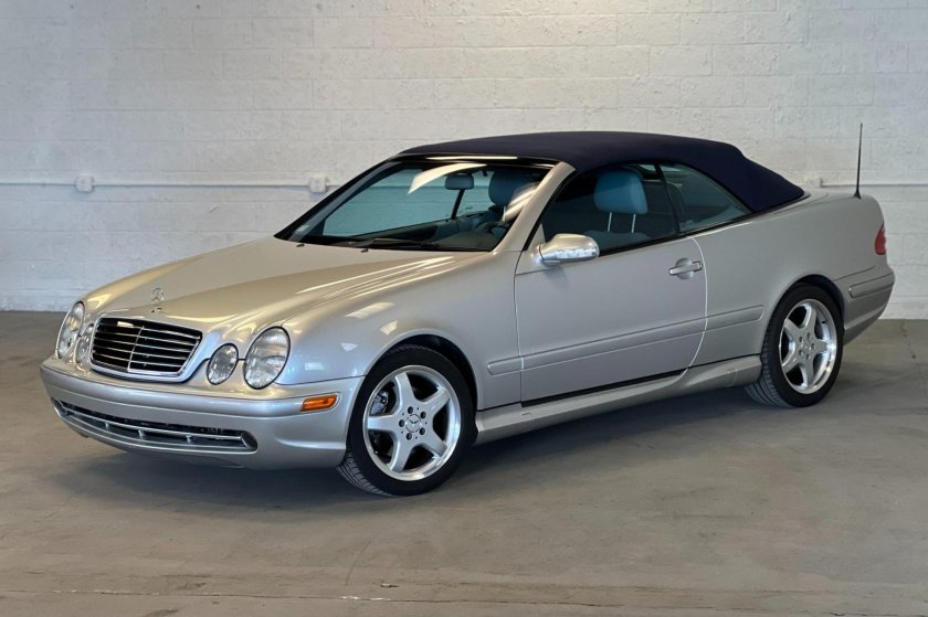Mercedes benz clk 320