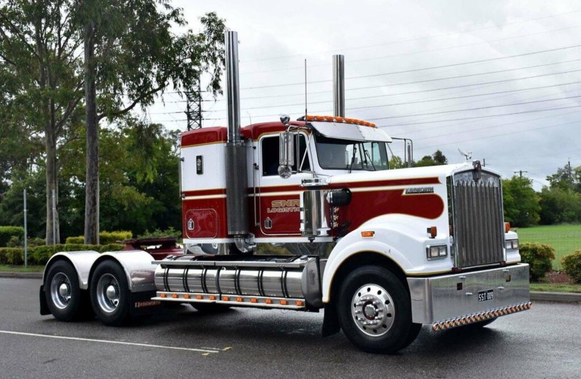 Кенворт w 900