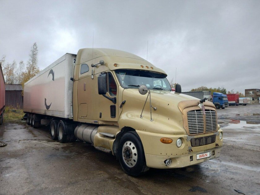 Kenworth t 2000