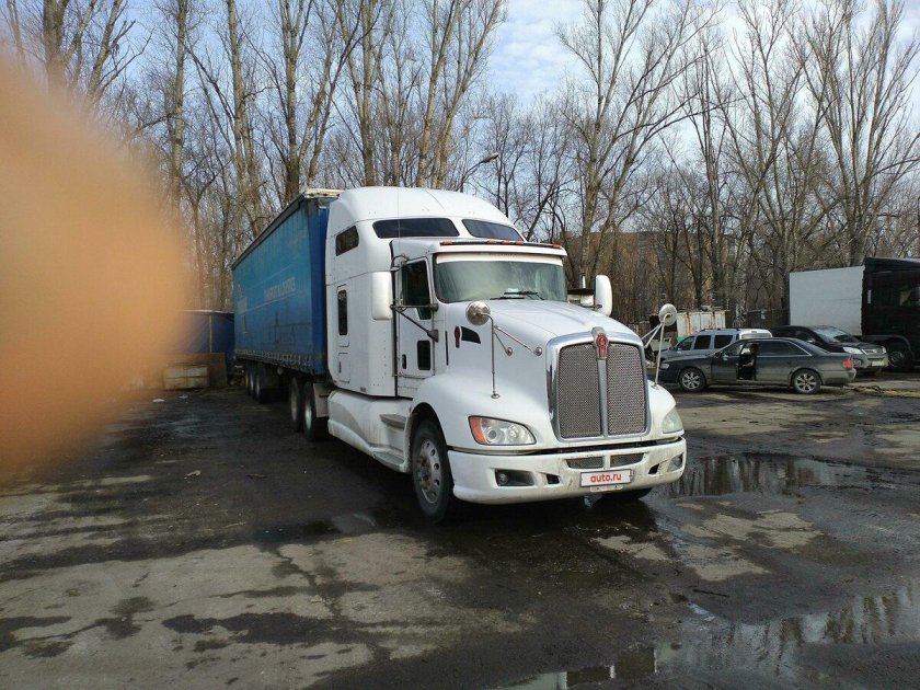 Тягач кенворт т660