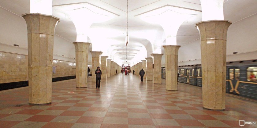 Станция метро кропоткинская