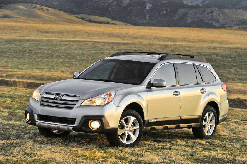 Субару Аутбек 2014