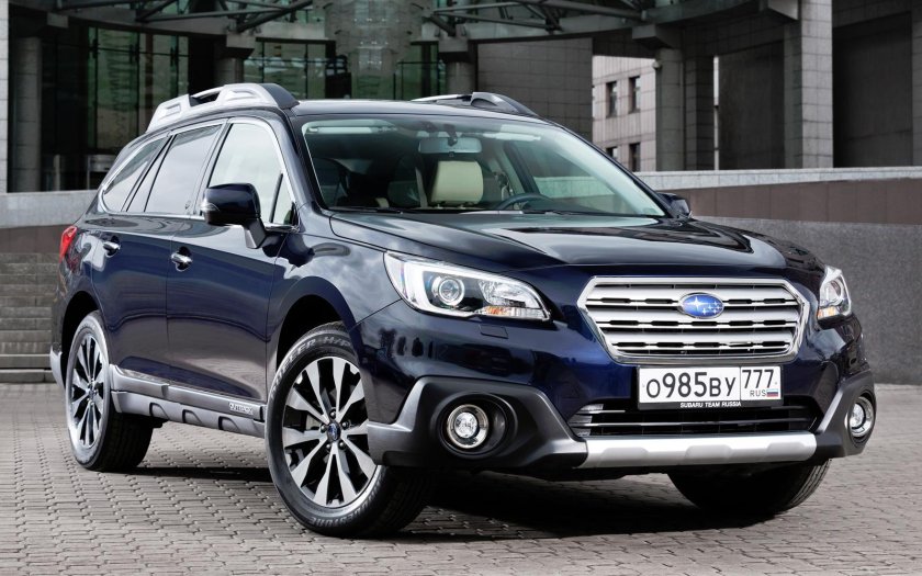 Субару Аутбек 2015