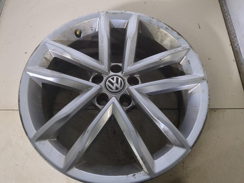 Диск колесный литой