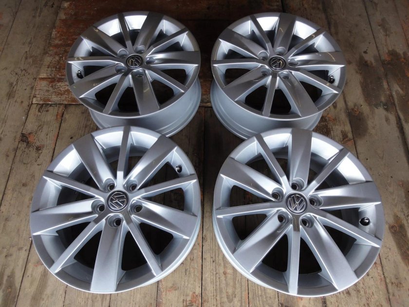 Литые диски Фольксваген поло r15