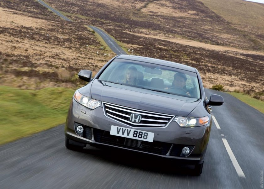 Honda Accord 8 поколение
