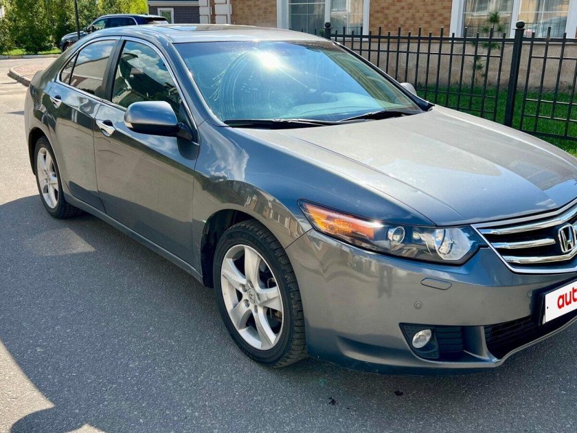 Honda accord viii