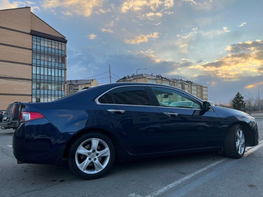 Honda accord 8 поколение