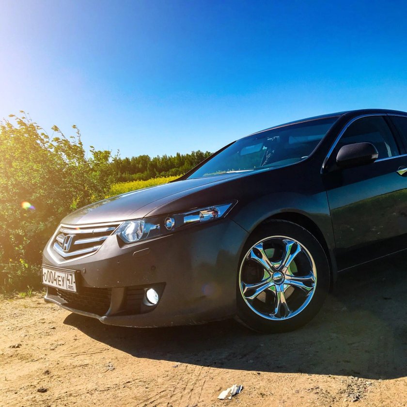 Хонда Аккорд 8 2.4