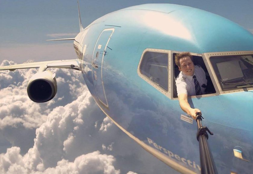 Самолет пилот