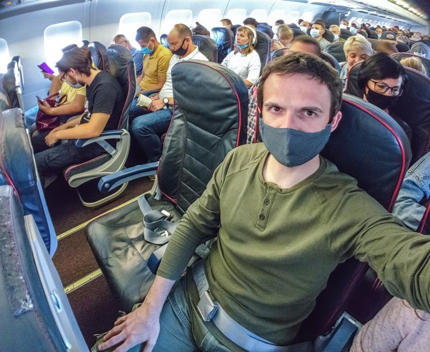 Селфи в салоне самолета