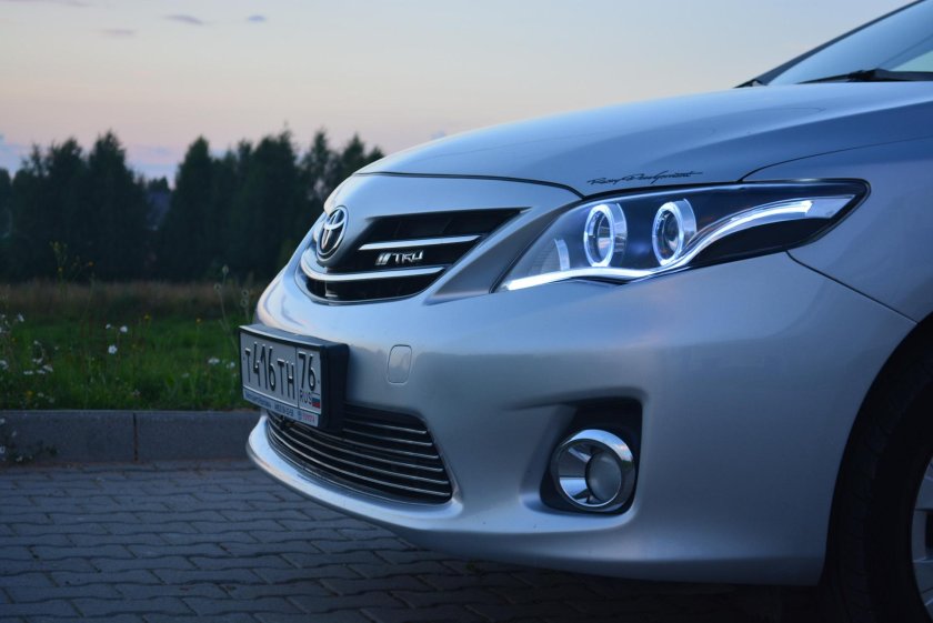 Лексус Тойота Королла 150