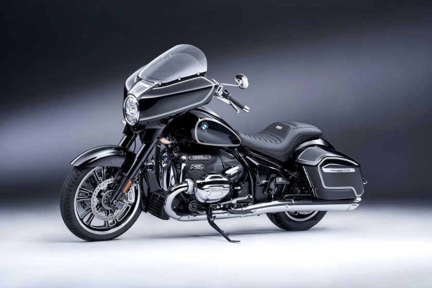 БМВ r18 Transcontinental