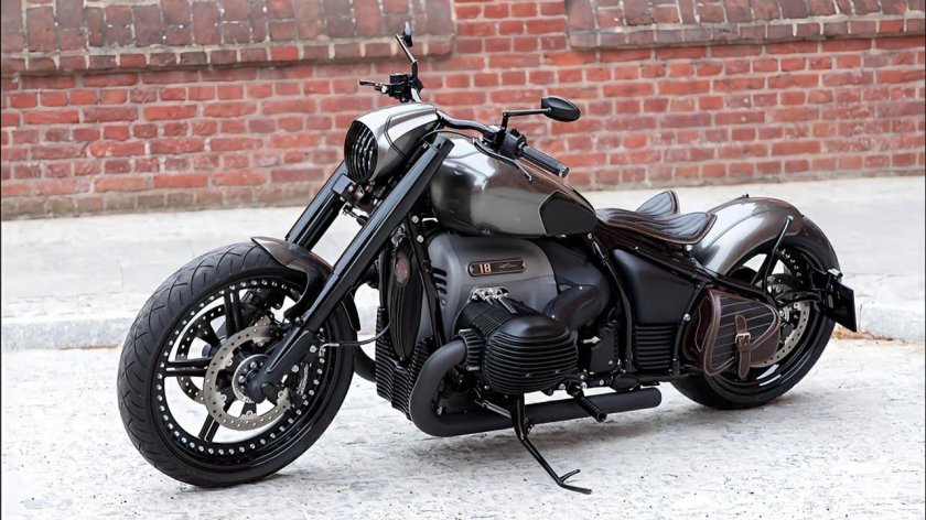BMW r18 Custom