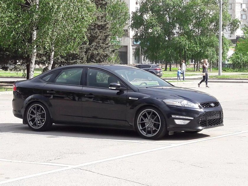 Форд Мондео 4 черные диски