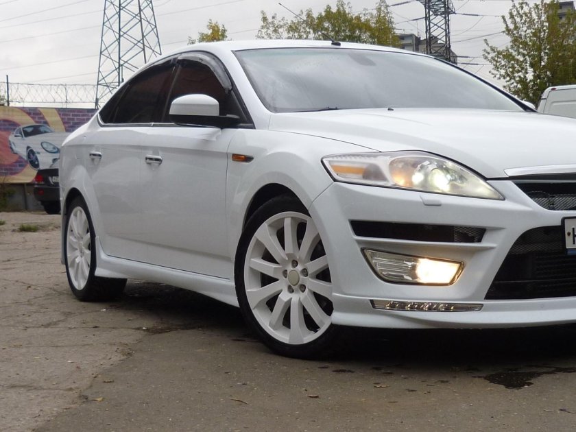 Ford Mondeo 4
