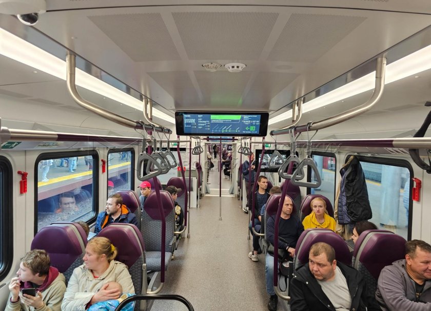 Новый электропоезд