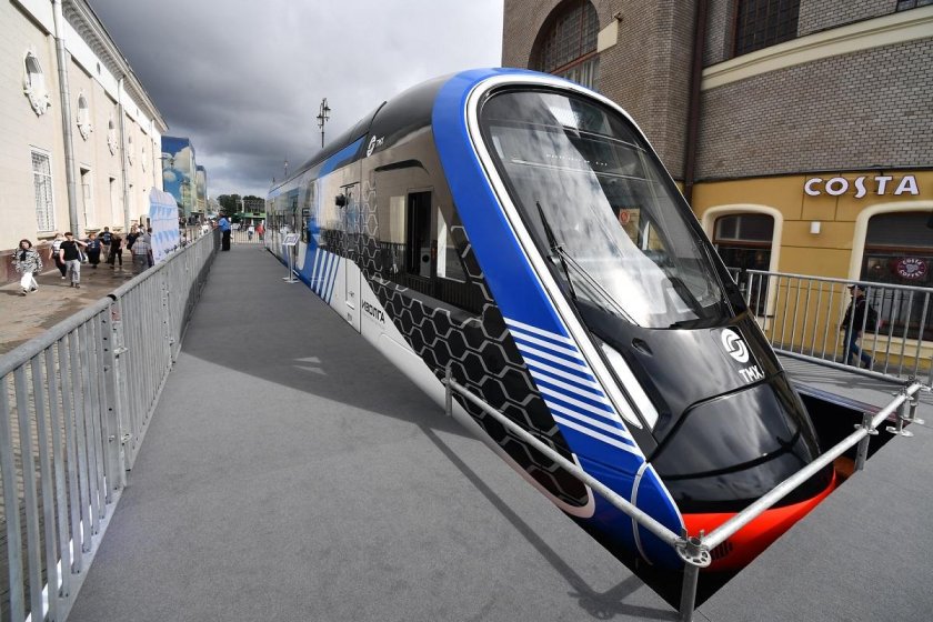 Иволга поезд Трансмашхолдинг