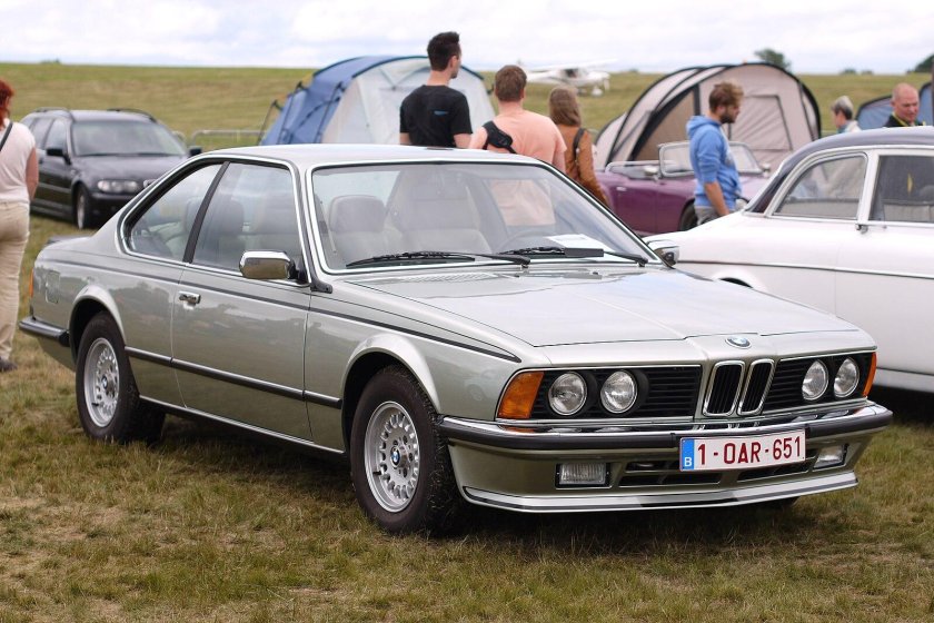 BMW 6 e24