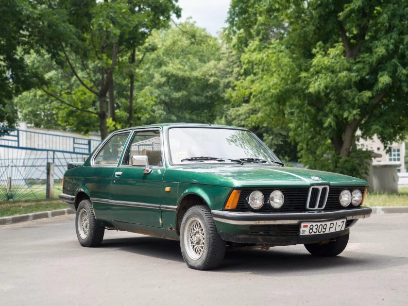 BMW 3 1976