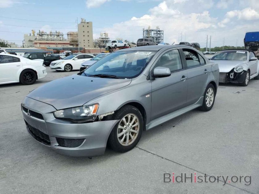 Mitsubishi lancer 2012