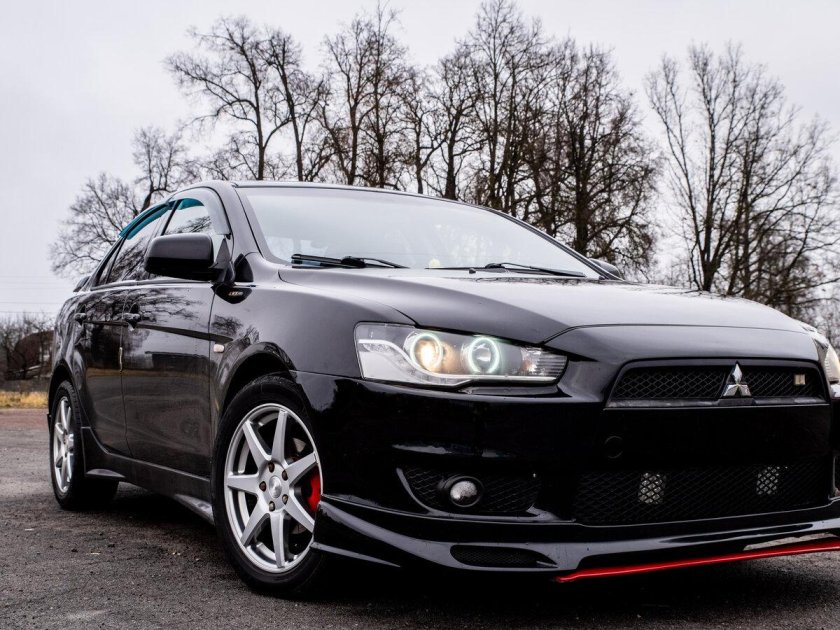 Митсубиси Лансер 2008