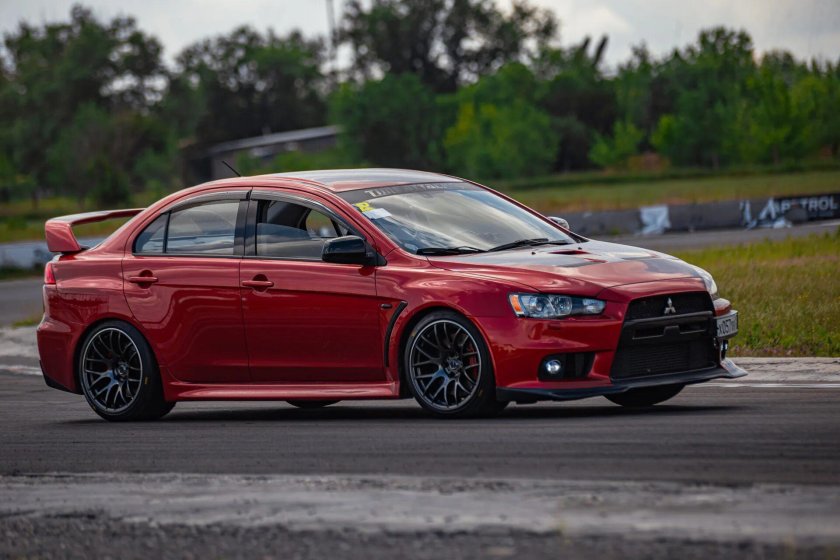 Митсубиси 10 эволюшн