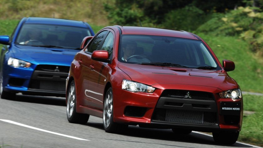 Митсубиси Лансер 10