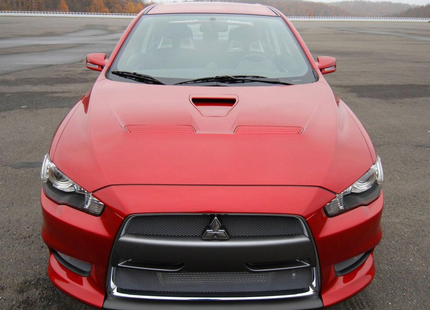 Мицубиси Лансер 12