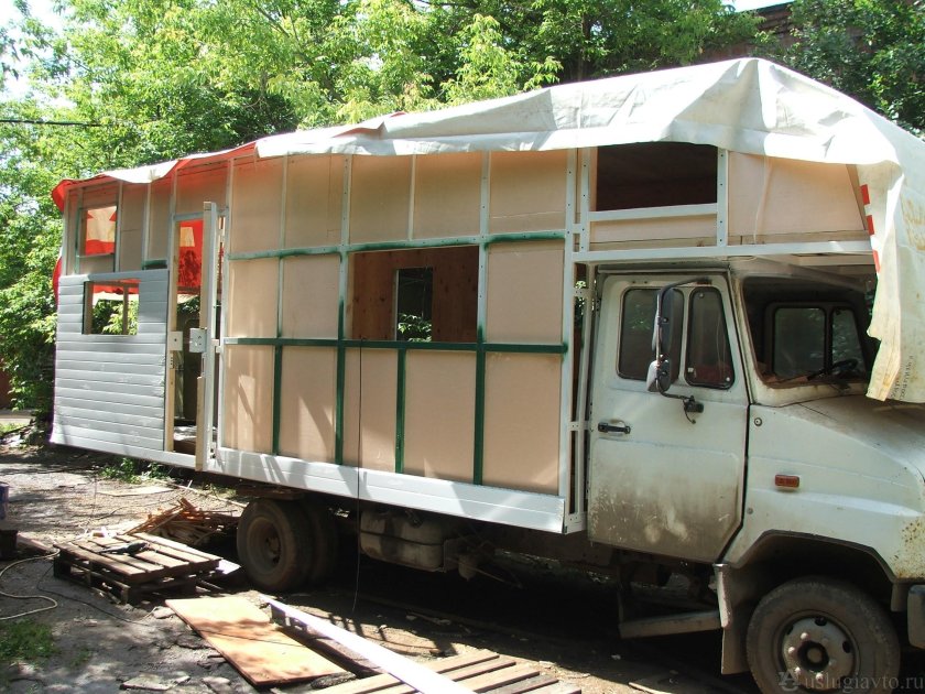 ЗИЛ 5301 автодом