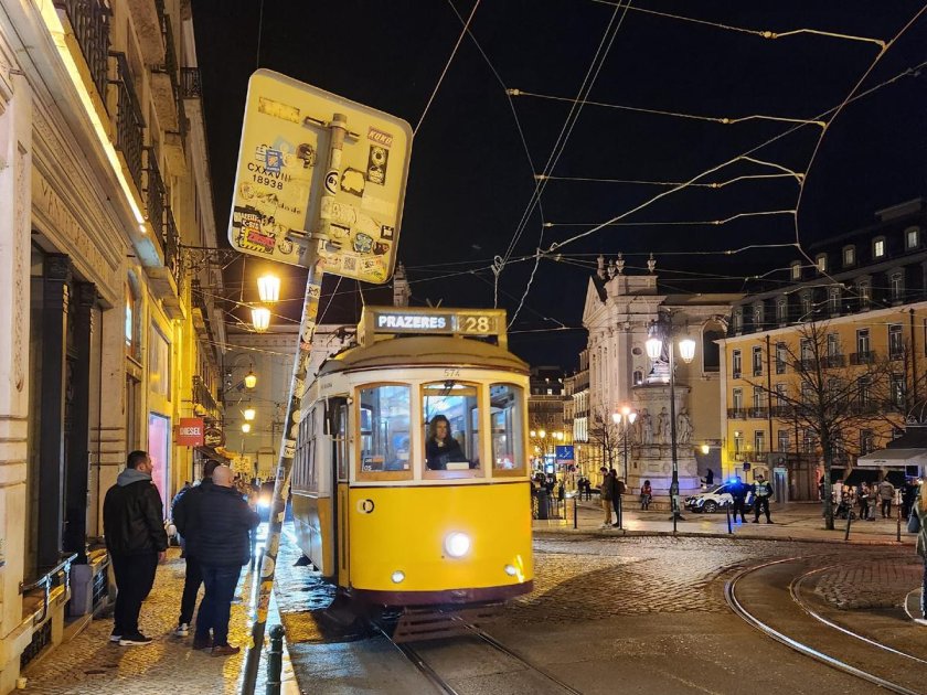 Трамвай в португалии лиссабон