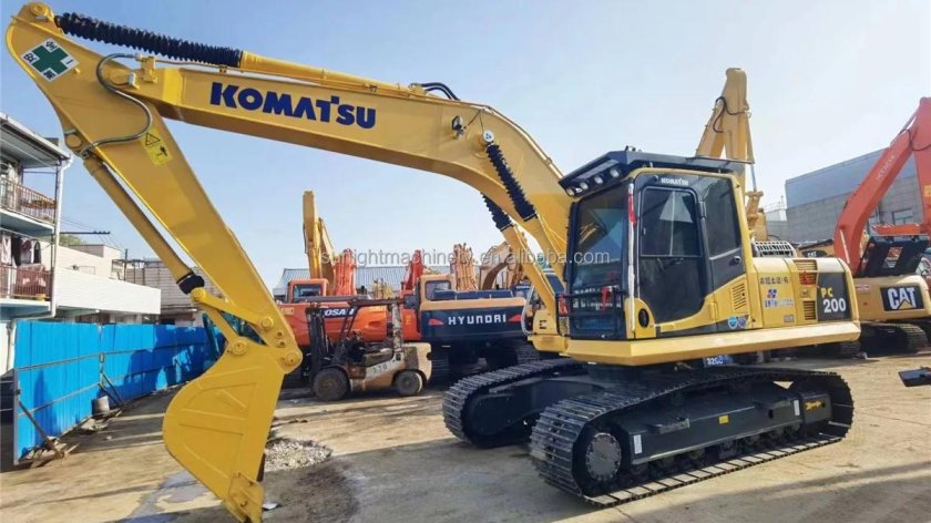 Экскаватор komatsu pc 300
