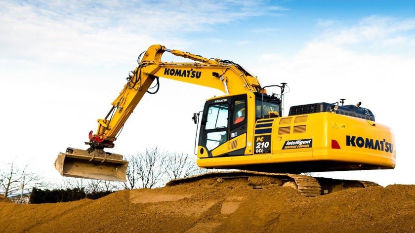 Экскаватор Коматсу 210