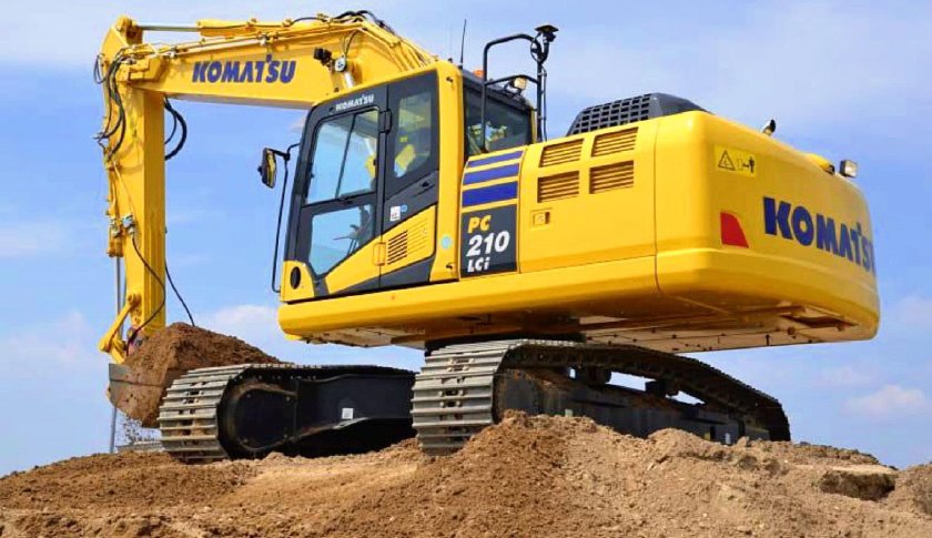 Komatsu pc210