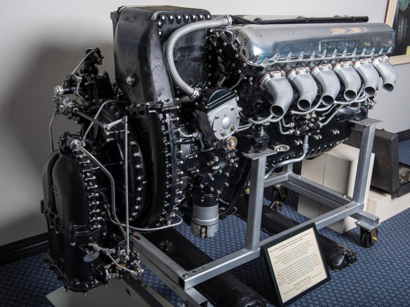 Rolls Royce Merlin v12