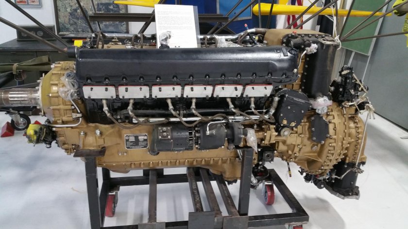 Двигатель Rolls-Royce Merlin