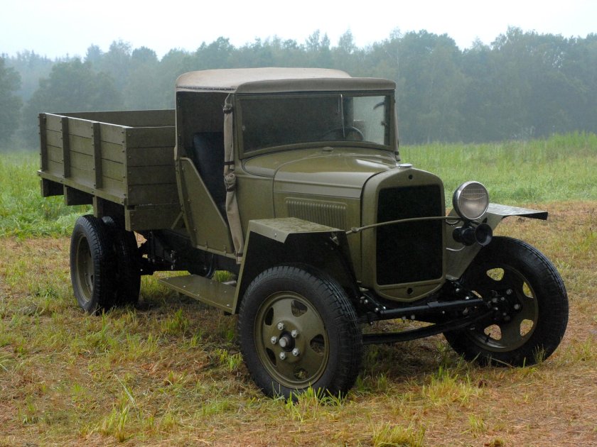 Грузовик полуторка ГАЗ-АА