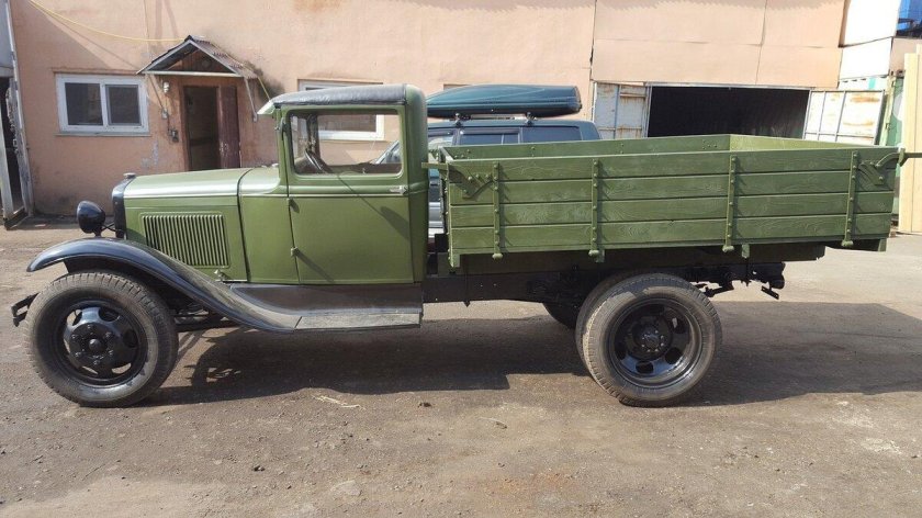 Грузовик полуторка ГАЗ-АА