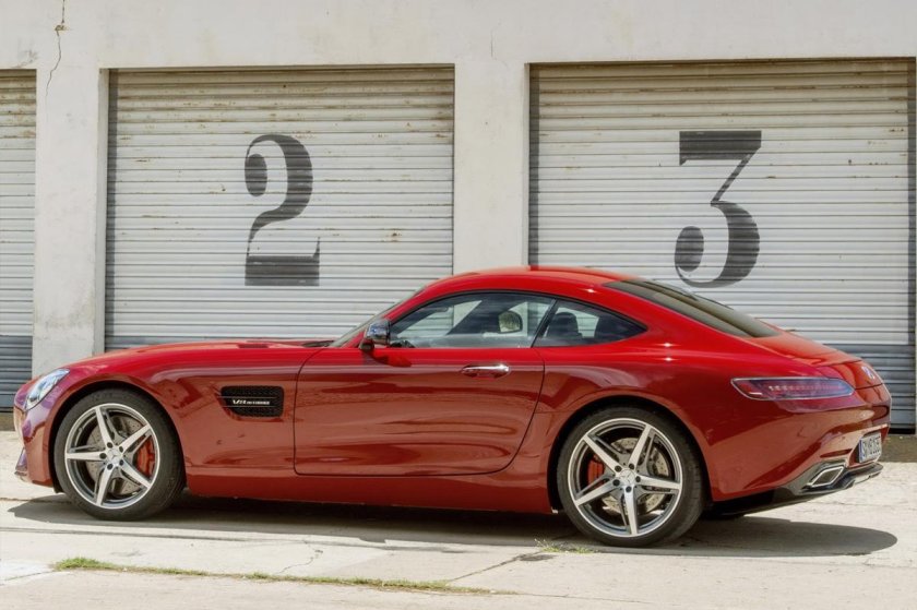 Mercedes-AMG gt 2015 sportscar