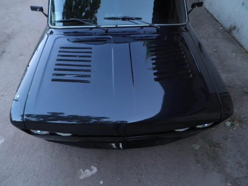 Капот ВАЗ 2106