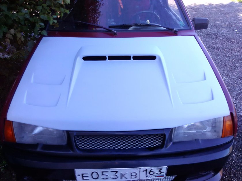 Пластиковый капот ВАЗ 2108