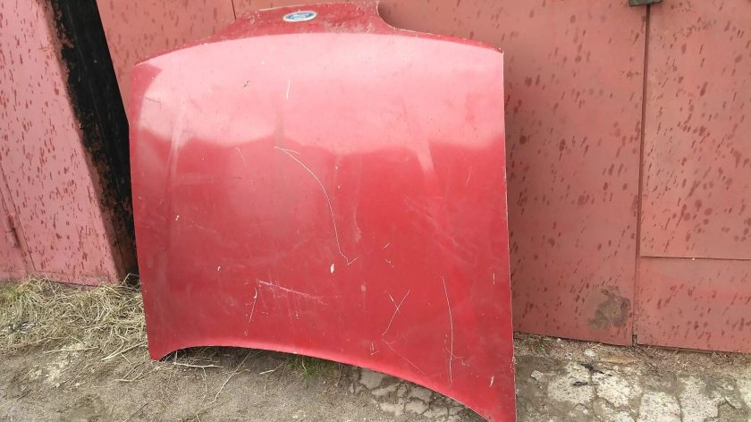 Капот Форд Сиерра 2.0