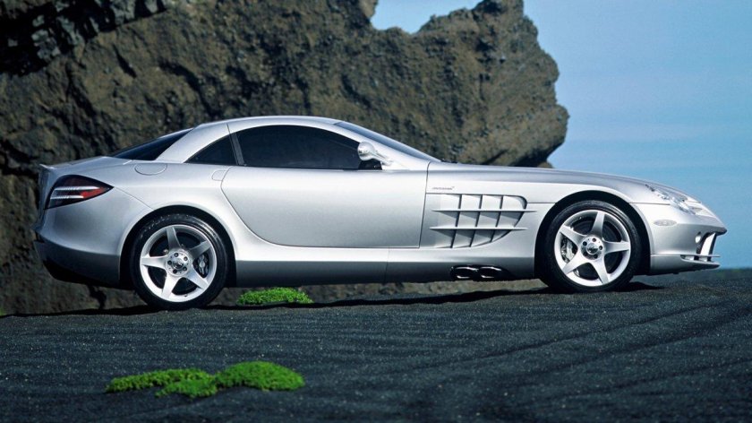 Mercedes-Benz SLR MCLAREN 2003