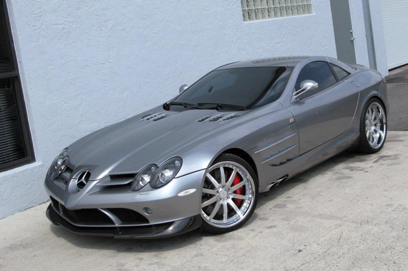Mercedes SLR MCLAREN 722