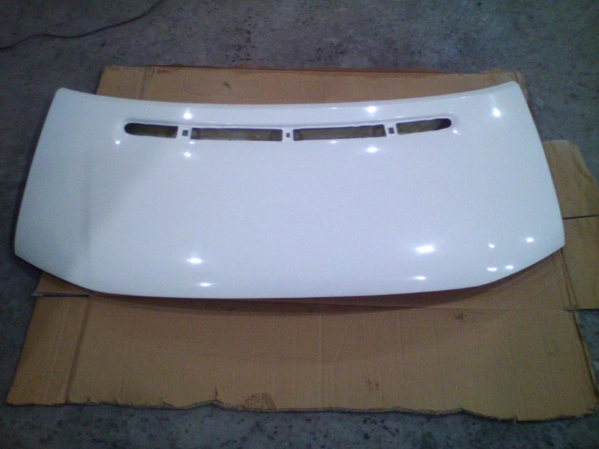 Капот стеклопластик т5